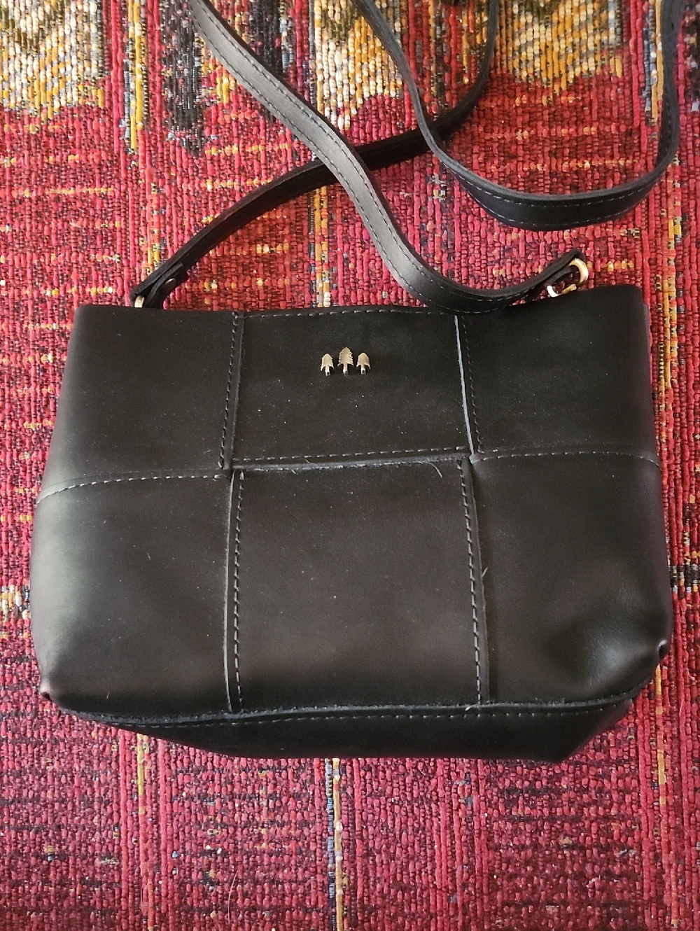 NWOT Portland Leather Black Leather Crossbody Bag with Subtle Hardware